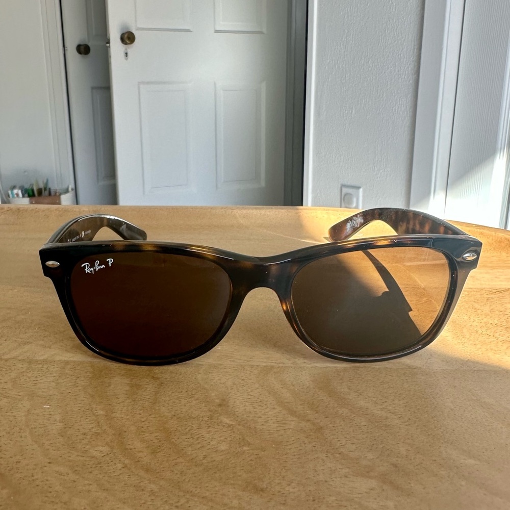 Ray-Ban Polarized Wayfarer Tortoise Sunglasses
